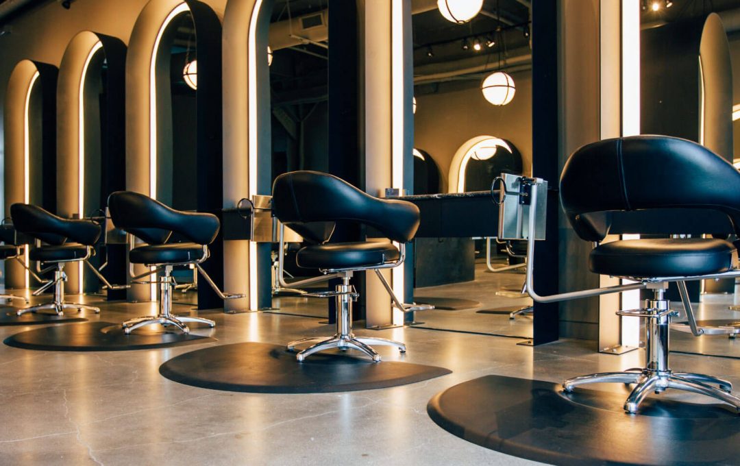 Can you choose beauty salon if you want hairstyles?